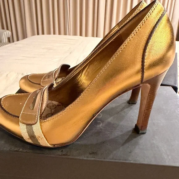 Gucci Gold Women's Heels size 7 - Picture 2 of 7